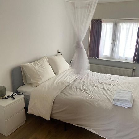 Aangename En Zeer Rustig Gelegen Vakantiewoning Westdorpe Exteriér fotografie